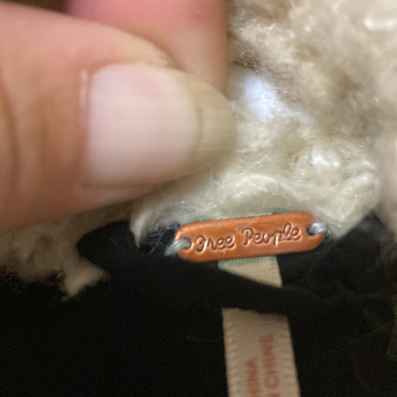 Free people fluffy jacket - Picture 4 of 7